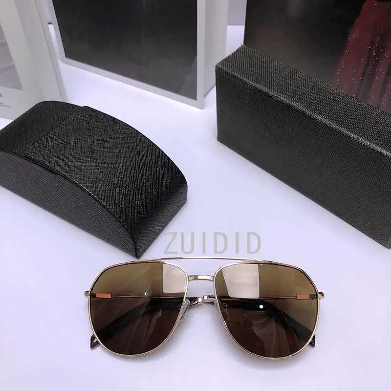 

Очки-авиаторы с градиентными линзами UV400 для мужчин и женщин, роскошные солнечные аксессуары в металлической оправе, с защитой от ультрафио...
