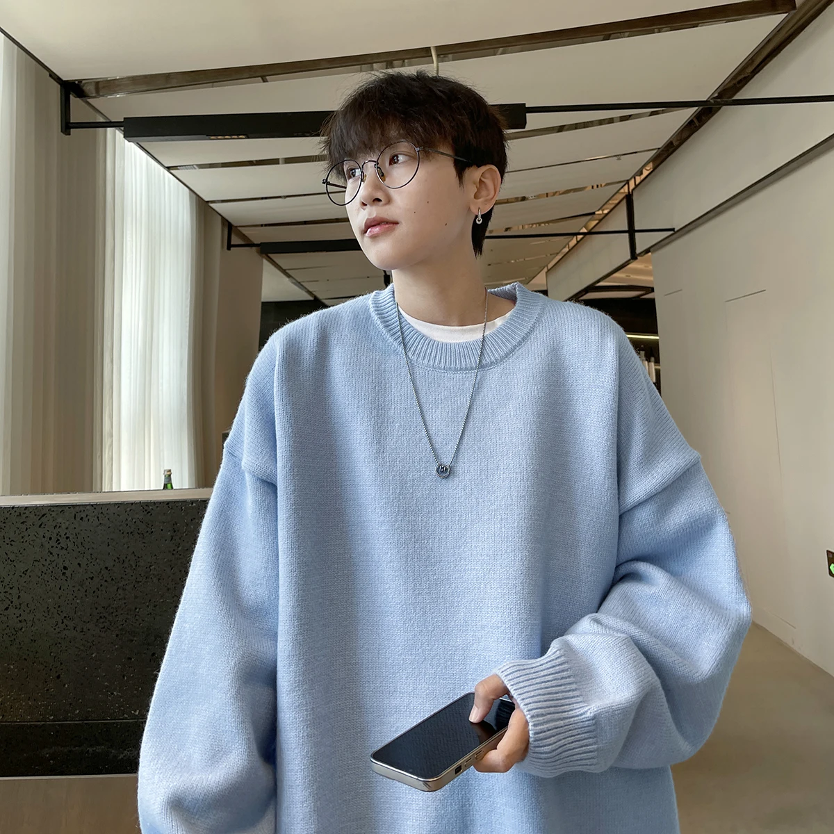 

Свитер мужской оверсайз, однотонный Модный повседневный трикотажный пуловер с круглым вырезом, теплая винтажная вязаная одежда в стиле Харадзюку, на осень