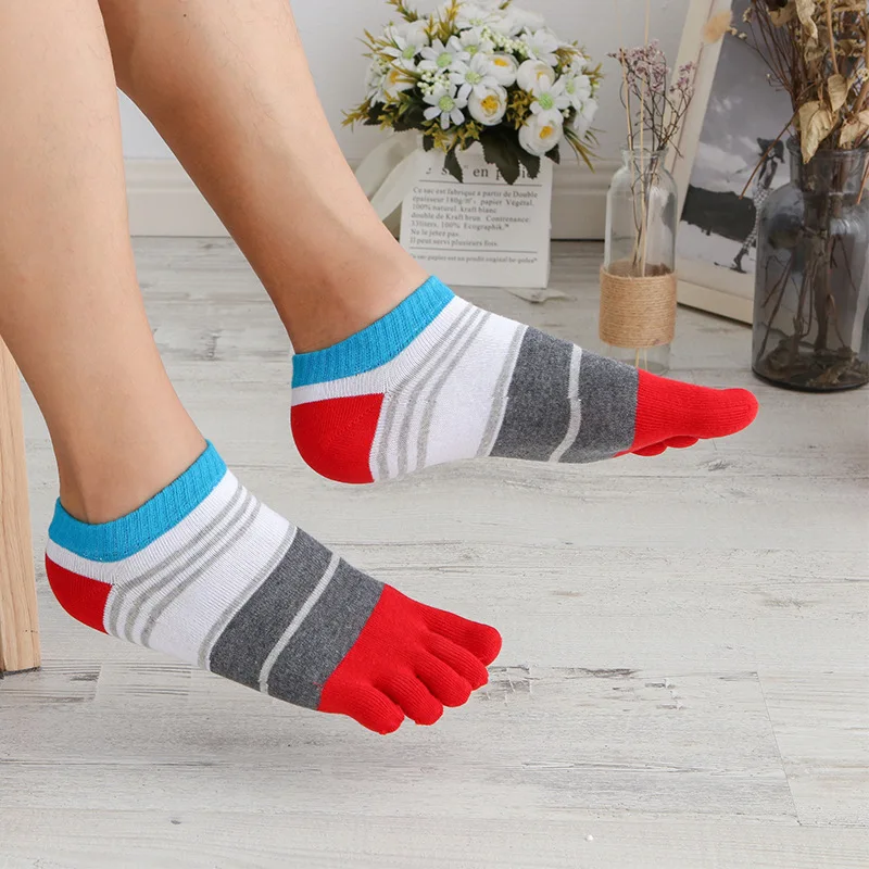 10 Pairs Men Cotton Toe Socks Rainbow Five Finger Low Middle Tube Autumn Winter Cute Open Toe Comfortable Yoga Socks
