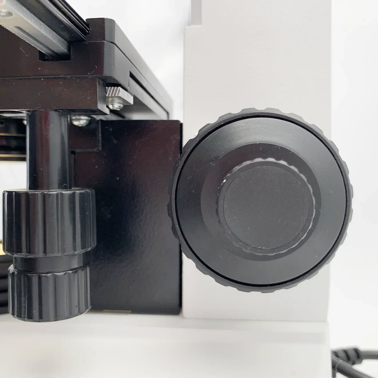 Самый дешевый Биологический микроскоп