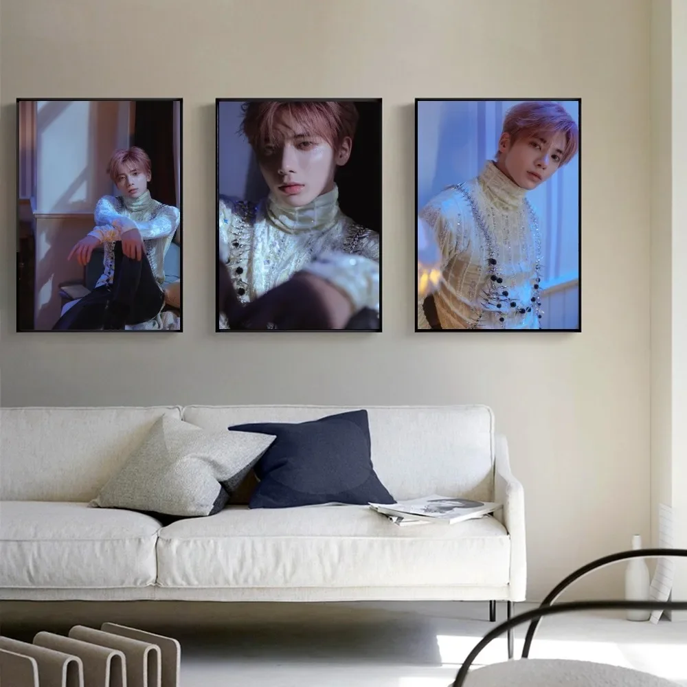 Настенная наклейка TOPTOY TXT Taehyun