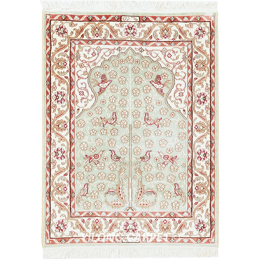 

Yilong 1.5'x2' handknotted tree of life design silk area art tapestry (HF065B)