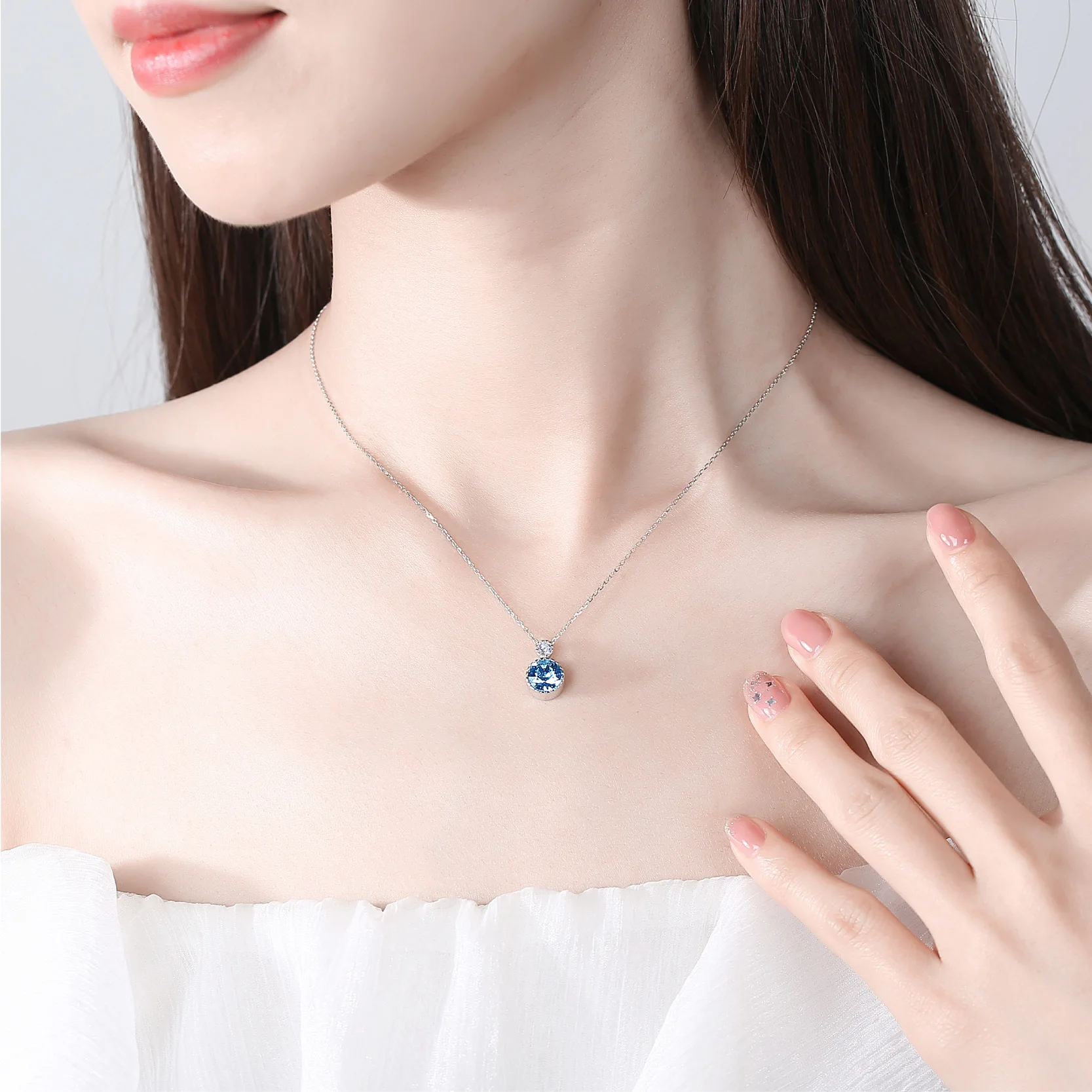 

Explosive Light Luxury Ocean Heart S925 Sterling Silver Necklace Women's Clavicle Chain Austrian Crystal Jewelry