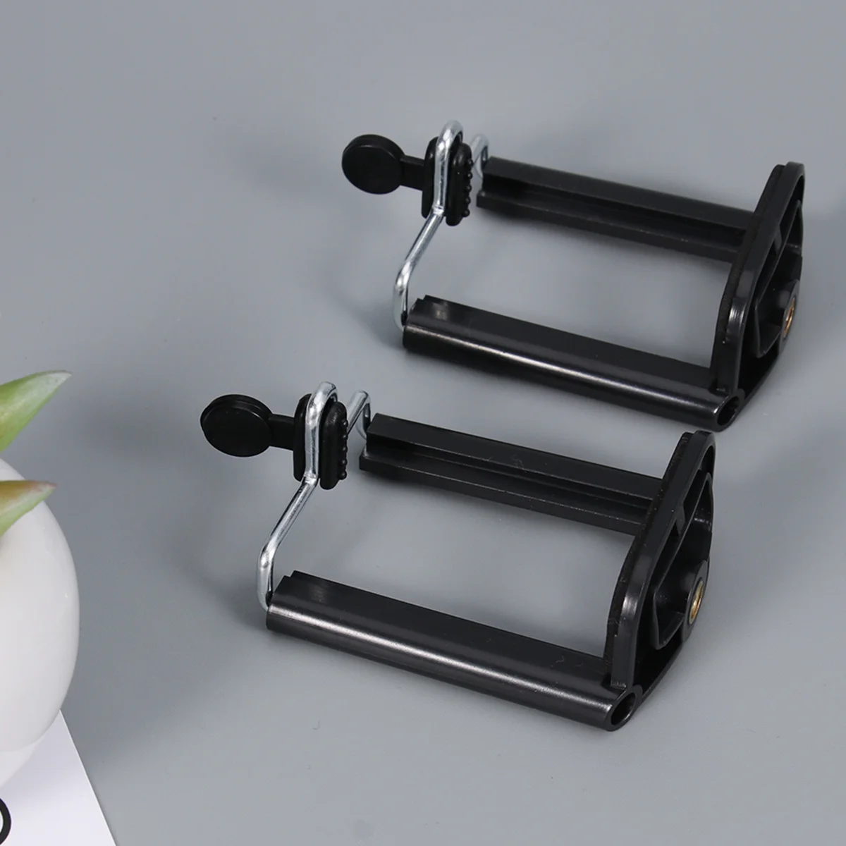 Tripod U Shape Selfie Stick Phone Clip Tripod Phone Clip For Selfie Photography Use(black)