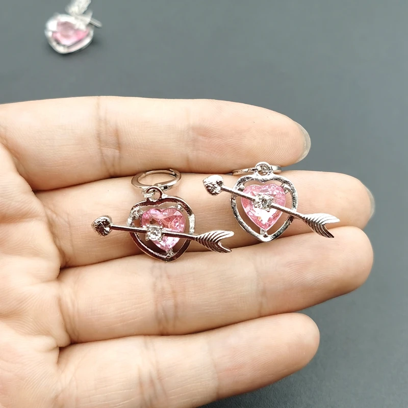 Корейские Y2K Модные Винтажные серьги с сердечками и розовой циркониевой стрелкой