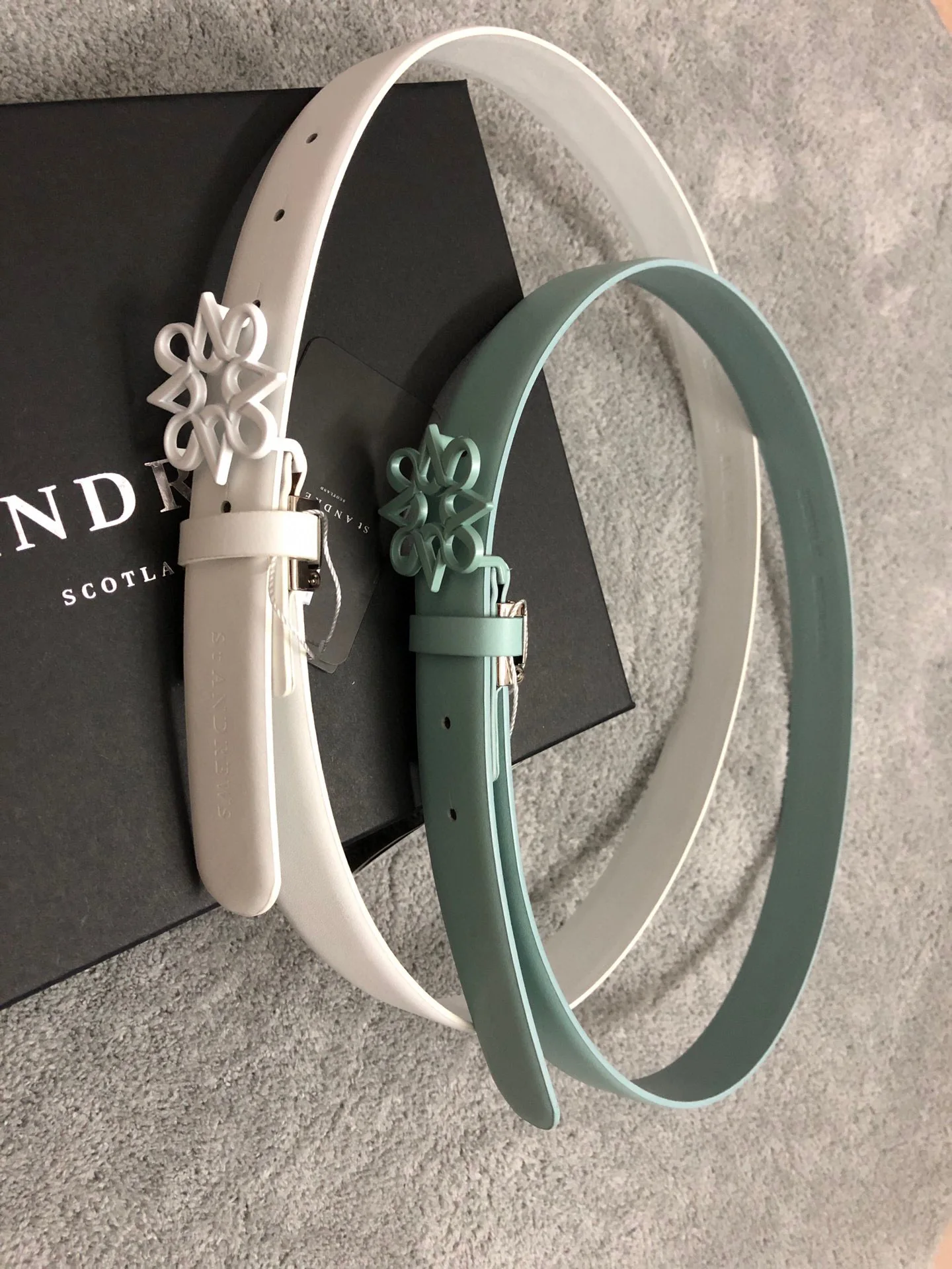 Spring and summer 2022 new golf women's belt fashion pin buckle women's belt material first layer cowhide wear resistant