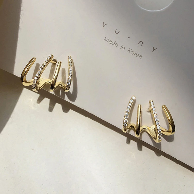 

Luxury Trendy Minimalist Dainty Tiny Ear Wrap Cuff Piercing Studs Earrings for Women Girls Fashion Zircon Needle Claw Earrings