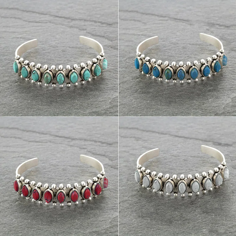 

Браслет-манжета женский ручной работы из натурального камня