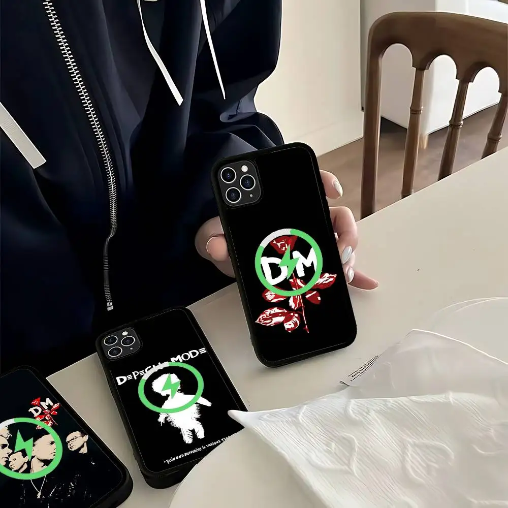 Фото Винтажный чехол D-Depeche M-Mode для MagSafe с магнитным креплением для iPhone 17 Air 16 15 14 13 12 11 Pro Max Plus с беспроводной зарядкой №4