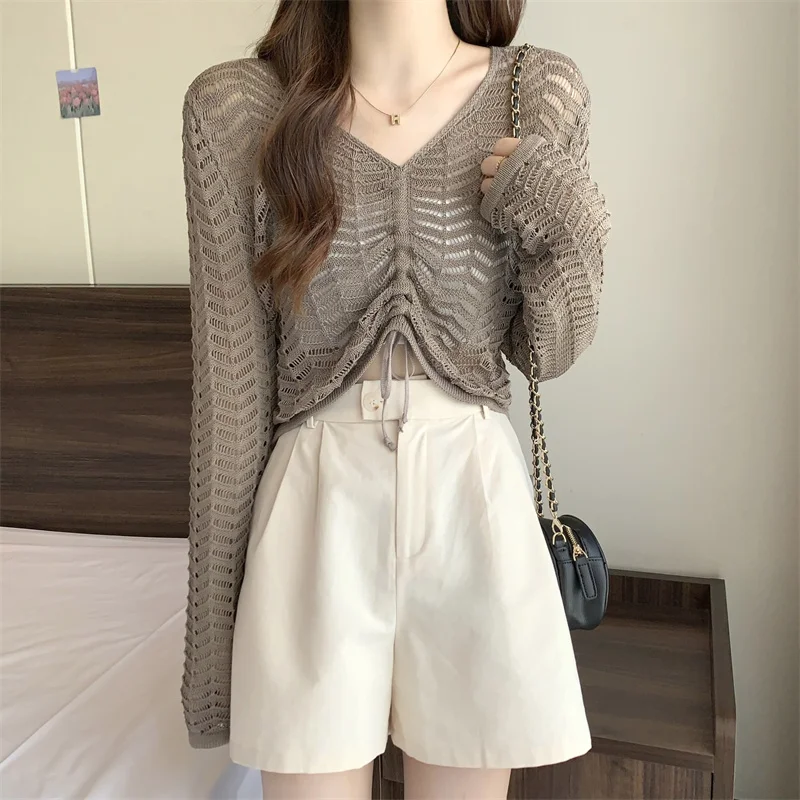 

Пуловеры для защиты стильные женские универсальные полые пикантные солнцезащитные дышащие корейские трикотажные бриллианты летние мягки...