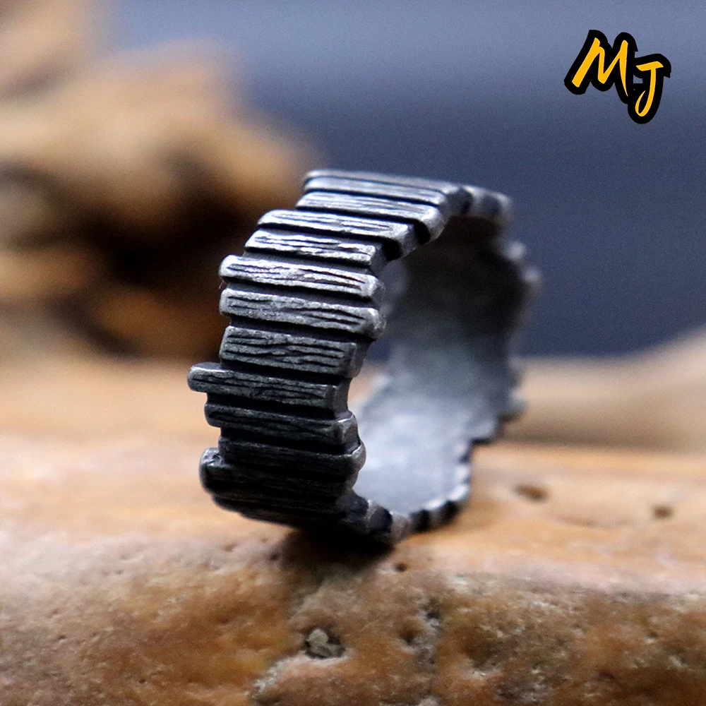 

Vintage Creative Stainless Steel Gear Rings Men and Women Fashion Irregular Geometry City Wall Ring Punk Rock Bicycle Jewelry