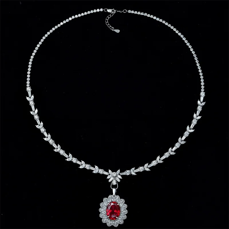 

Вечерние жерелье из серебра 925 пробы с фианитами 3A