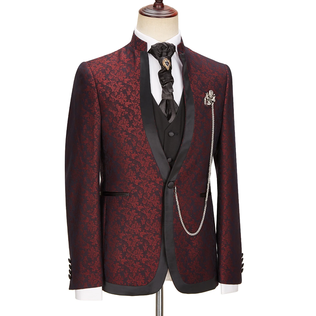 Рисунок 3 - Мужской Жаккардовый костюм из 3 предметов