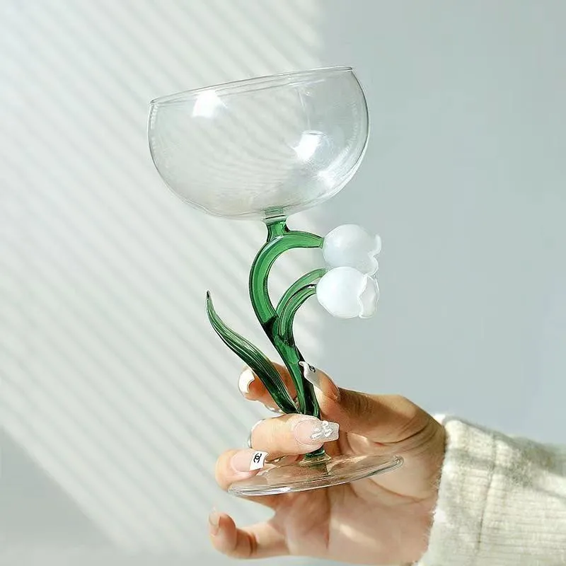 

Винтажные бокалы из стекла