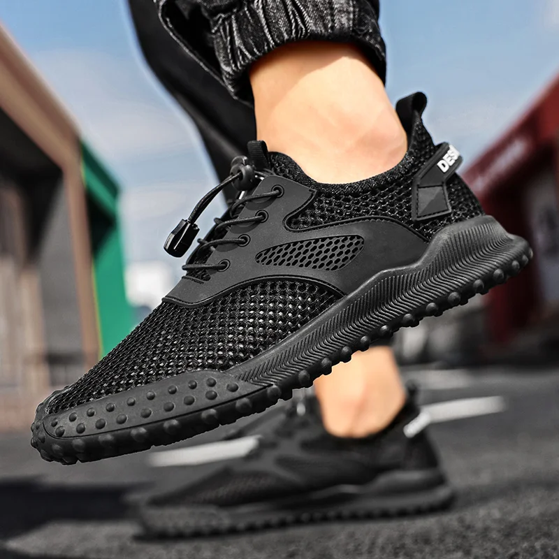 Summer Hollow Golf Shoes Men's Breathable Outdoor Sports Golf Shoes Men's Khaki Black Golf Training Shoes