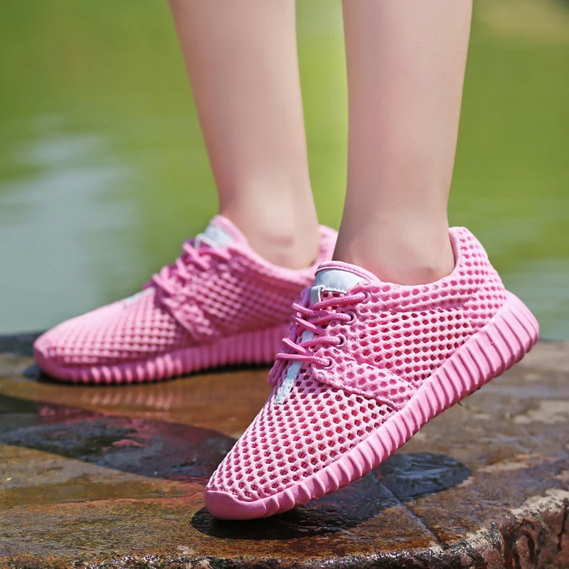 

35-46 White/Black/Pink Summer Mesh Women Flat Shoes Lightweight Women Sneakers Breathable Ladies Casual Shoes Chaussure Femme