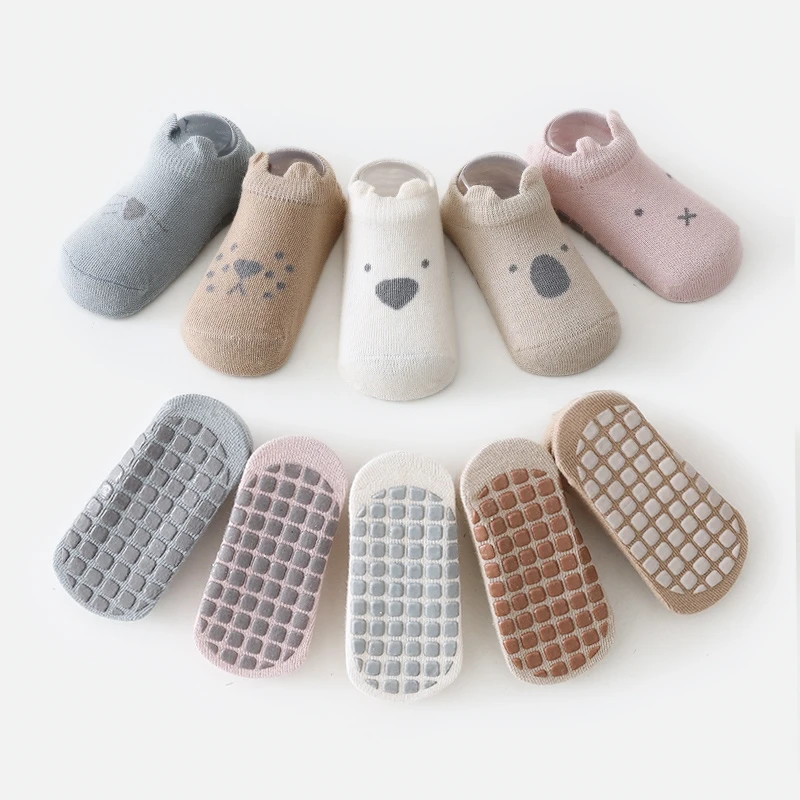 

5 пар/Лот носки для новорожденных, детей, анти-скольжения для детей ясельного возраста, носки с забавными рисунками для новорожденных и малышей; Детское нижнее белье из хлопка с рисунком из мультфильма, носки для маленьких мальчиков и девочек; Носки-Тапоч