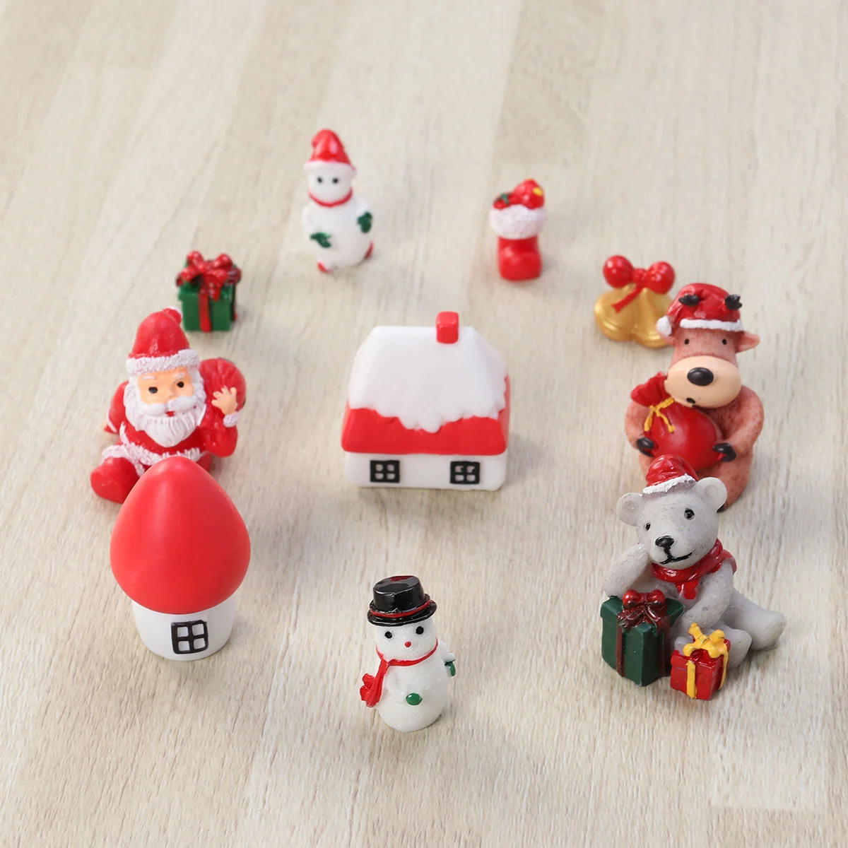 

10pcs Decorations Accessories Mini Resin Handicrafts for Christmas