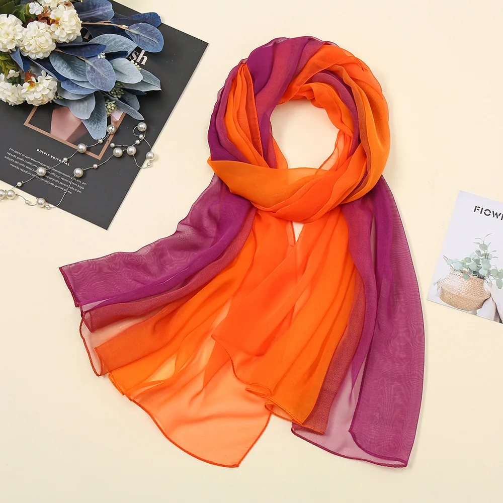

Classic Gradient Instant Hijab Women Chiffon Scarf Summer Sunscreen Shawl Scarf Travel Lrage Bandana Ladies Fashion Decorate