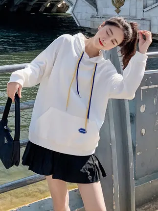 

Top women's suit fashion short suit women's spring and autumn new loose long-sleeved hooded pullover