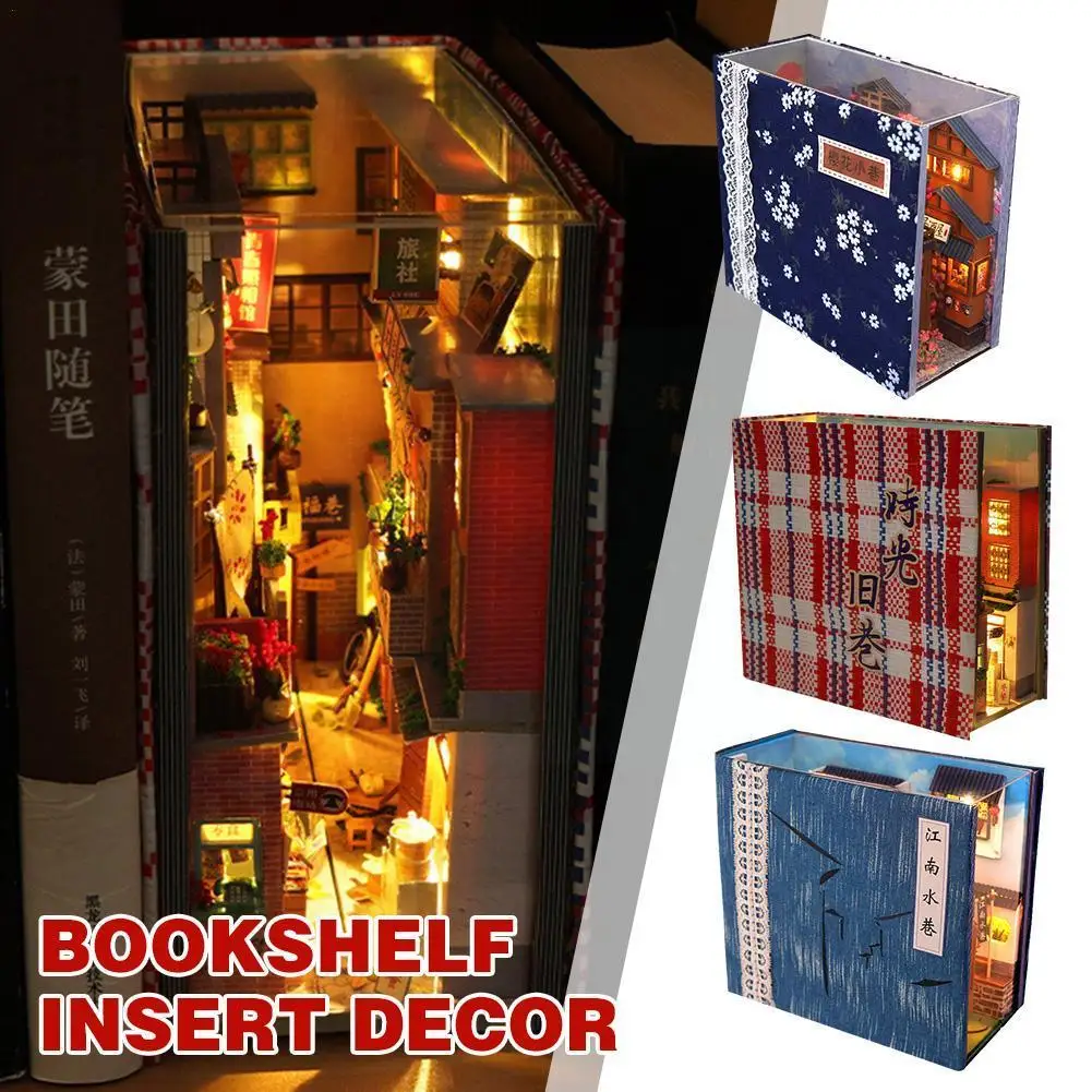 

Деревянная полка-книжка в японском магазине, с подарками, Z6C2