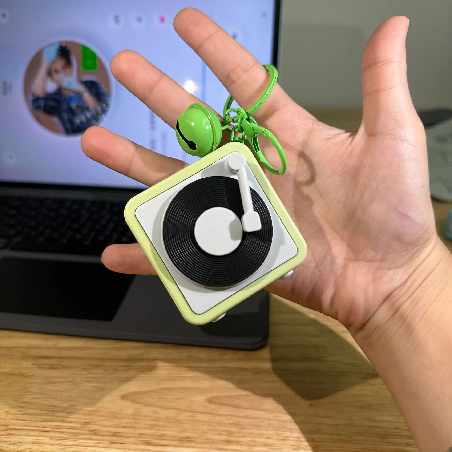 1 шт. милый винтажный магнитофон подарок для пары брелок мини-записываемый синий