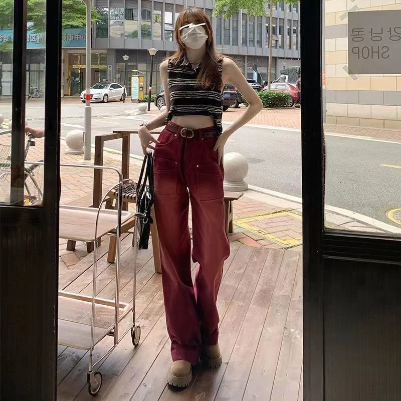 Рисунок 3 - Женские прямые джинсы в стиле ретро