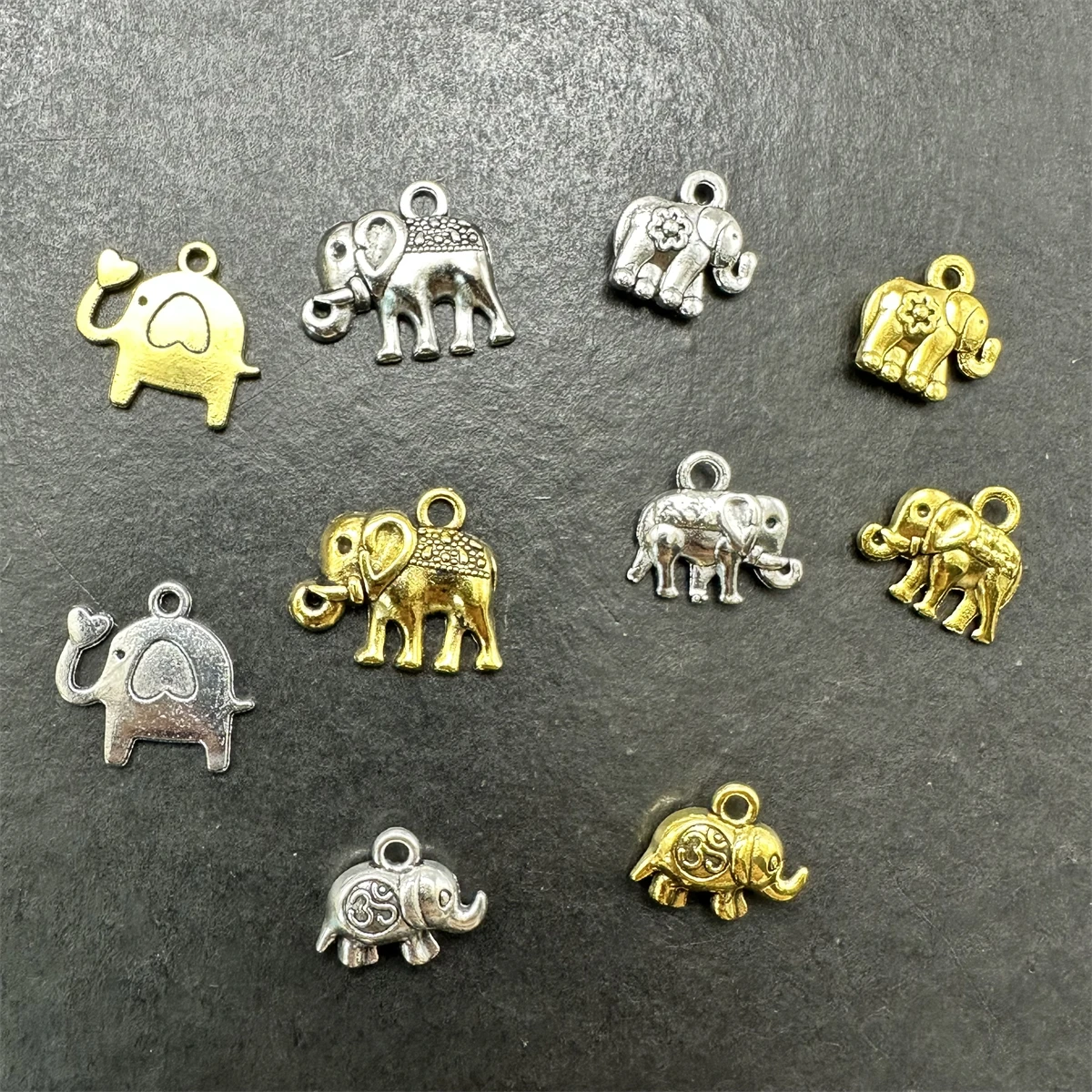 

20pcs Charming Pop Mini Cute Small Elephant Charms Fit Jewelry Animal Pendant Makings Earring Bracelet Connector Accessories