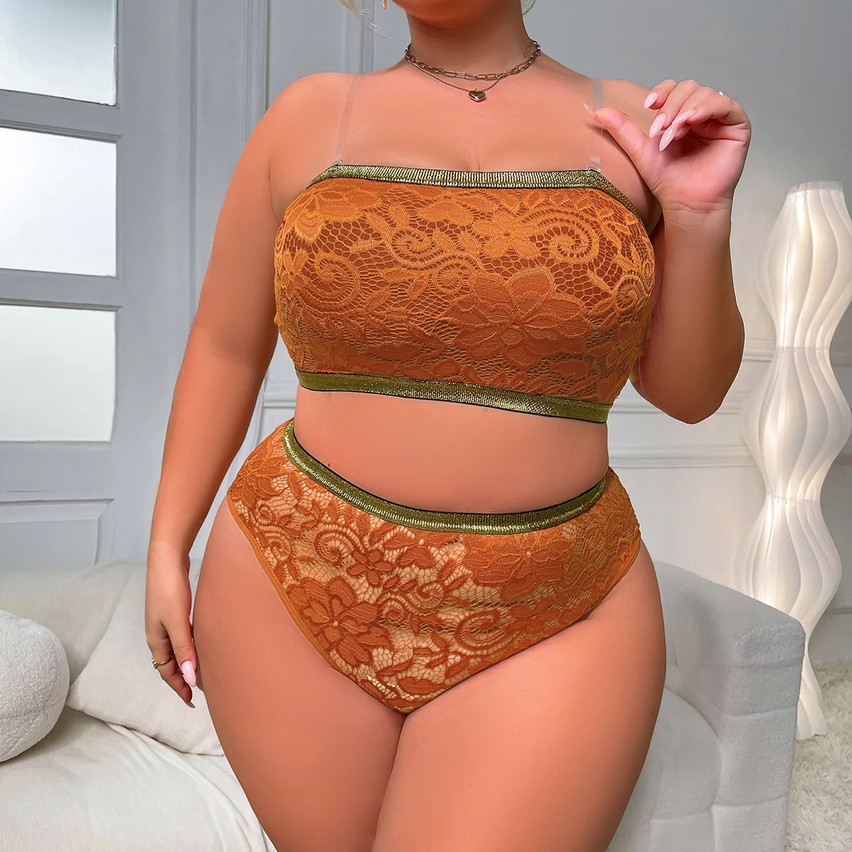 Европейский и американский модный комплект с вышивкой прозрачными бретелями