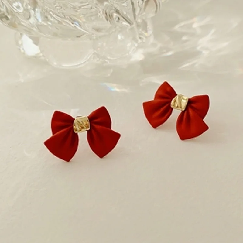 

Vintage Black Red Earrings Charm Geometric Bowknot Stud Earrings for Women Girls Fashion Unusual Jewelry Ear Accessories