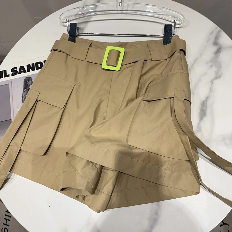 Retro Side Large Pocket Decoration Loose Cargo Shorts Female 2023 Spring Summer New Casual Shorts Women High Waisted Shorts