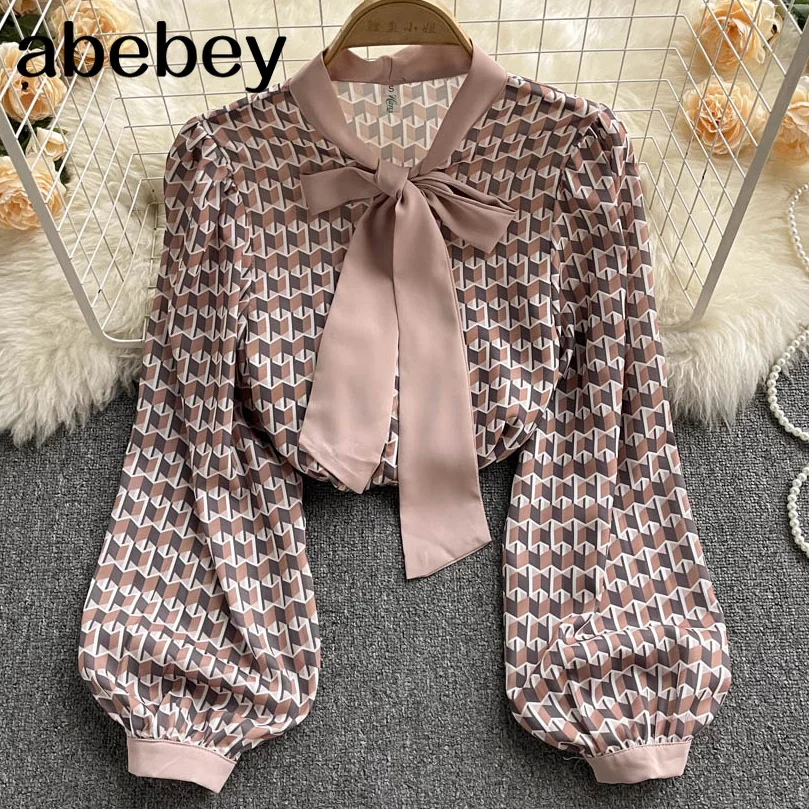 

Korean Print Blouse Women Sweet Bow Collar Lantern Sleeve Casual Loose Tops Spring Vintage Fashion Elegant Shirts 2022