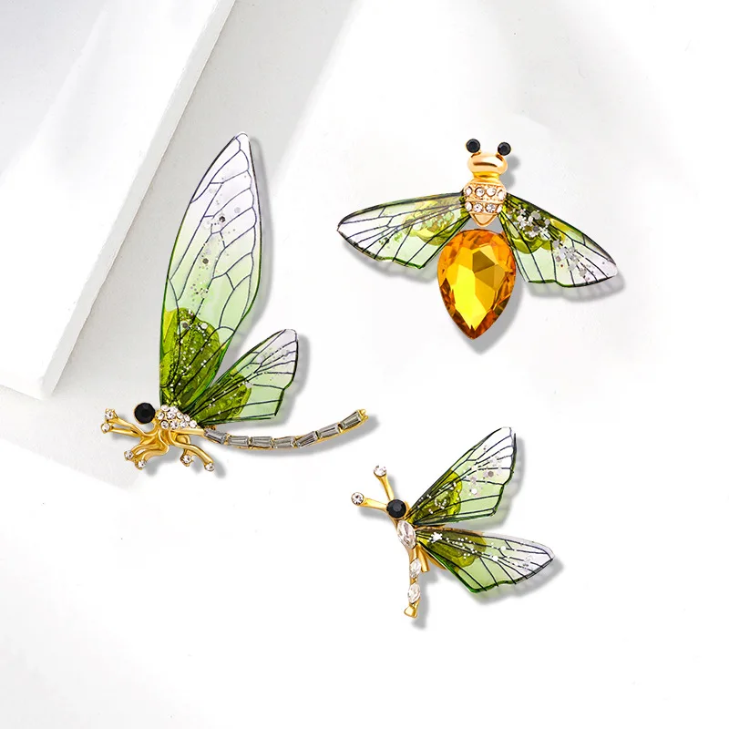 

New Creative Animal Insect Retro Oil Dripping Dragonfly High-Grade Crystal Bee Brooch Pin Party Accessories