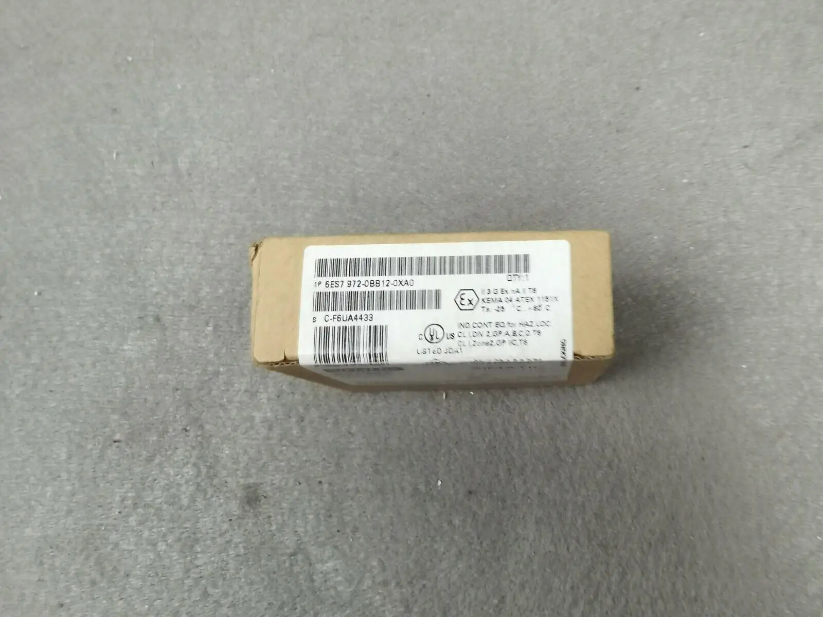 

1 шт. Новый 6ES7972-0BB12-0XA0 SIMATIC DP, автобусный разъем для PROFIBUS