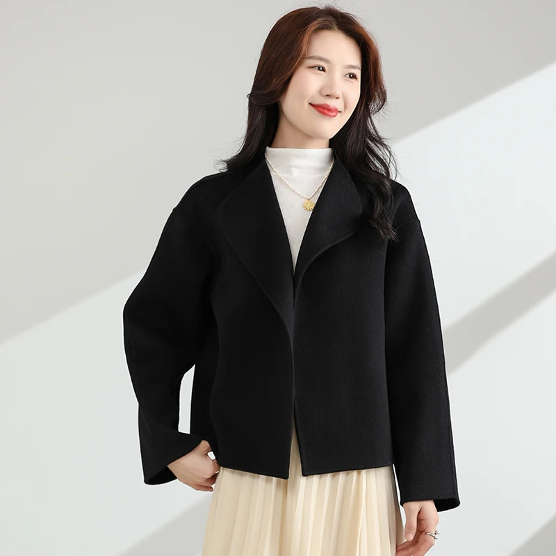 Рисунок 2 - Осенне-зимнее Новое короткое двустороннее