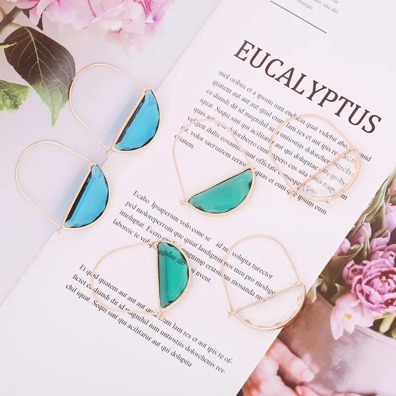 

Fashion CZ Crystal Charms Fun Lovely Big Round Moon Clip Earring Men Women Punk Geometric Trendy Oval Pierced Ear Jewelry