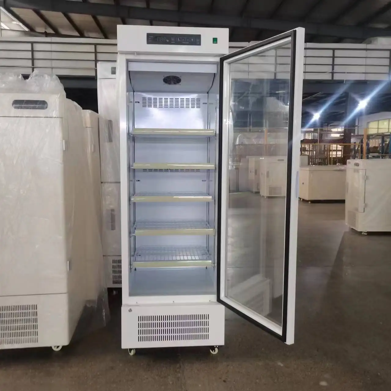 Лабораторный холодильник HLC-L360 2-8C л большой емкости фармацевтический