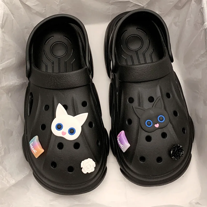 Fashion Cartoon Hole Shoes Women's 2022 Summer New Thick Bottom Cloud Feeling Baotou Half Slippers Flip Flops