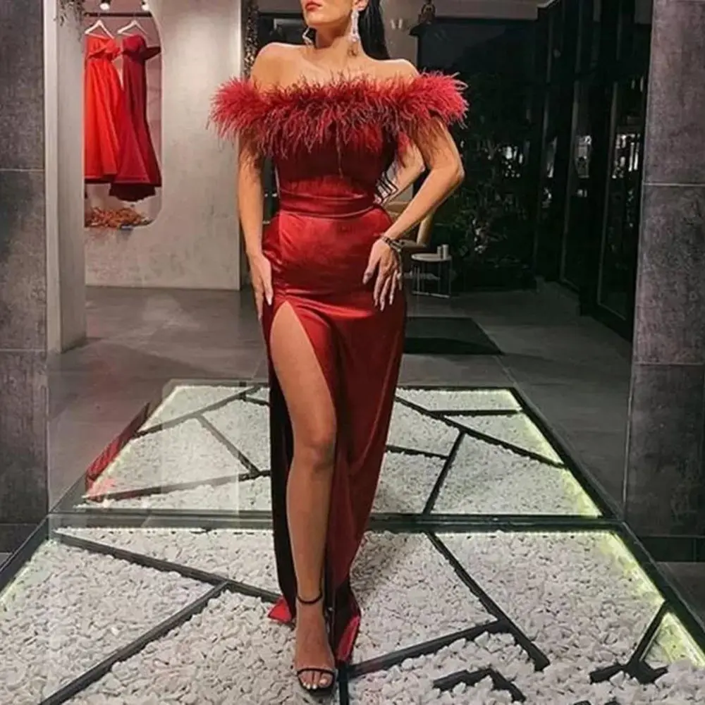

Luxurious Furs Prom Dresses Red Satin Sexy Off The Shoulder Formal Women Evening Party Gowns Side Slit Arabic Aso Ebi