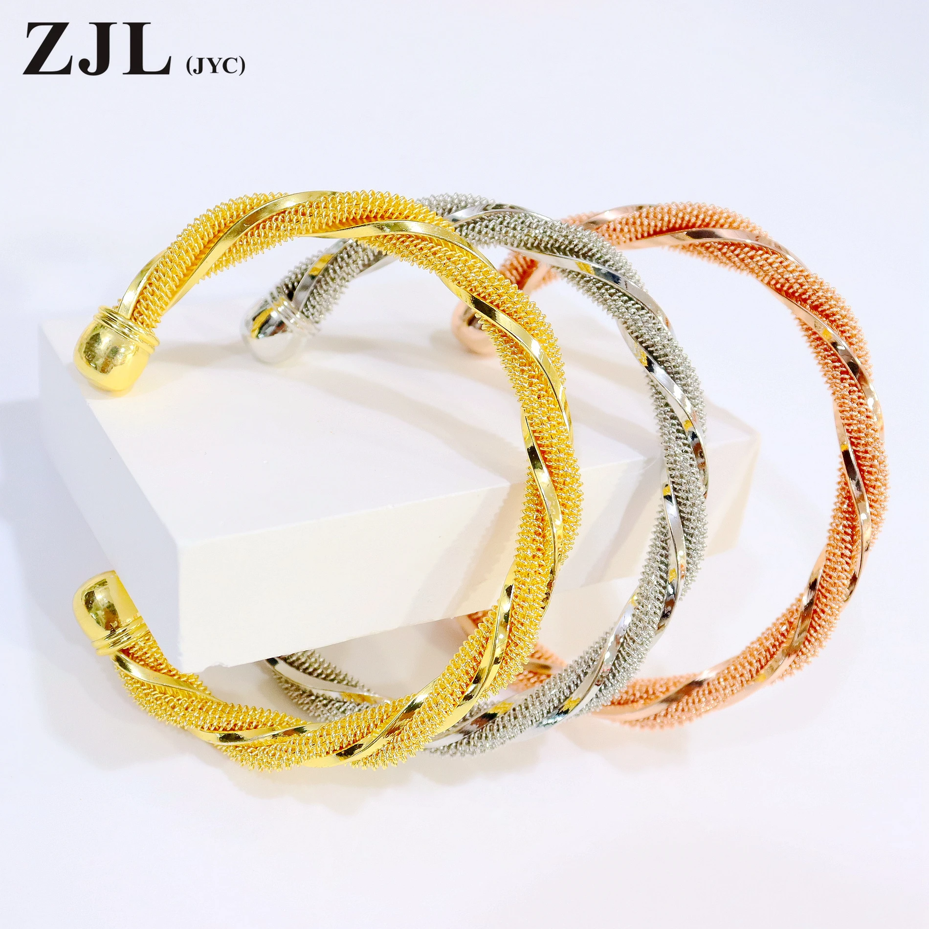 Изысканный открытый браслет с позолотой для женщин подарок