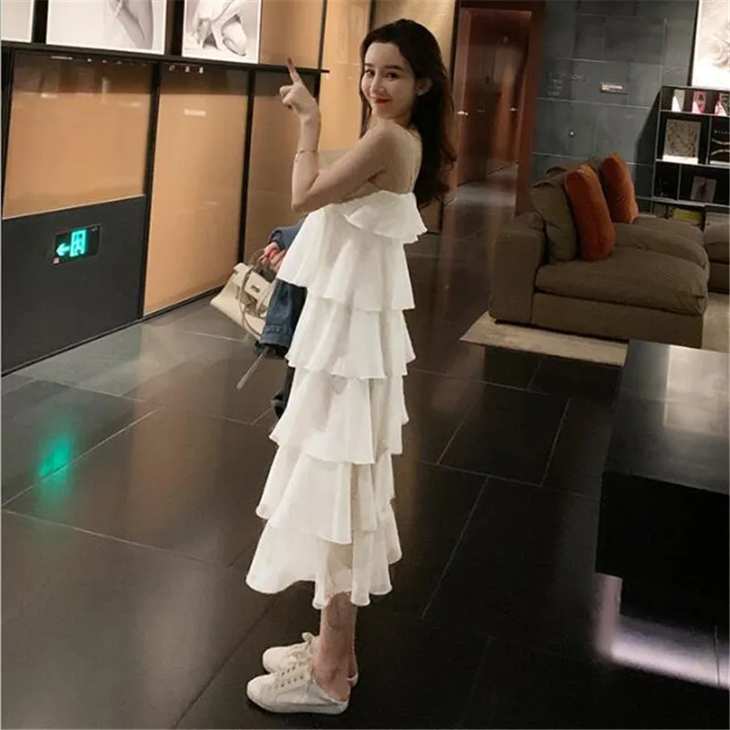 

2023 Summer The New Korean Version of Loose and Slim Sling Dress Was Sweet Covered with Solid Chiffon Cake Skirt