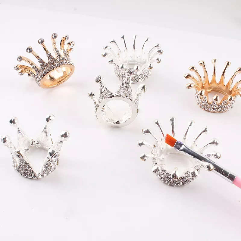 

1pc Retro Manicure Brush Pen Holder Nail Art Brush Painting Pen Diamonds Crown Shape Pen Brush Holder Nail Art Accessories Tools