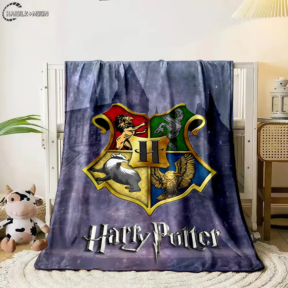 Одеяло с флагом Волшебной школы Гарри Поттера теплое мягкое пушистое для детей и