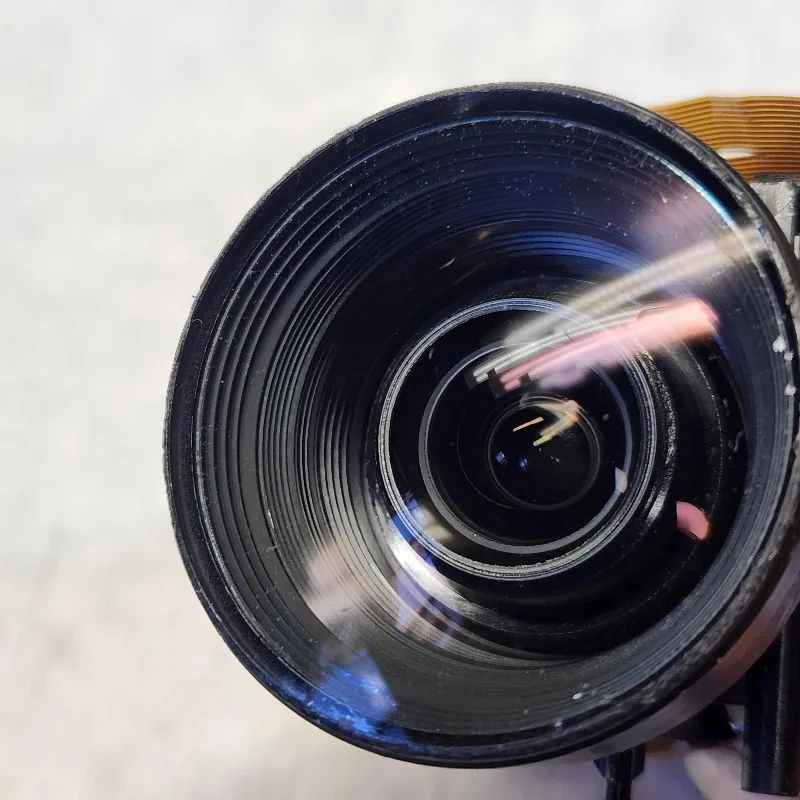 

Объектив Hikvision 2ZMD3007 30x zoom