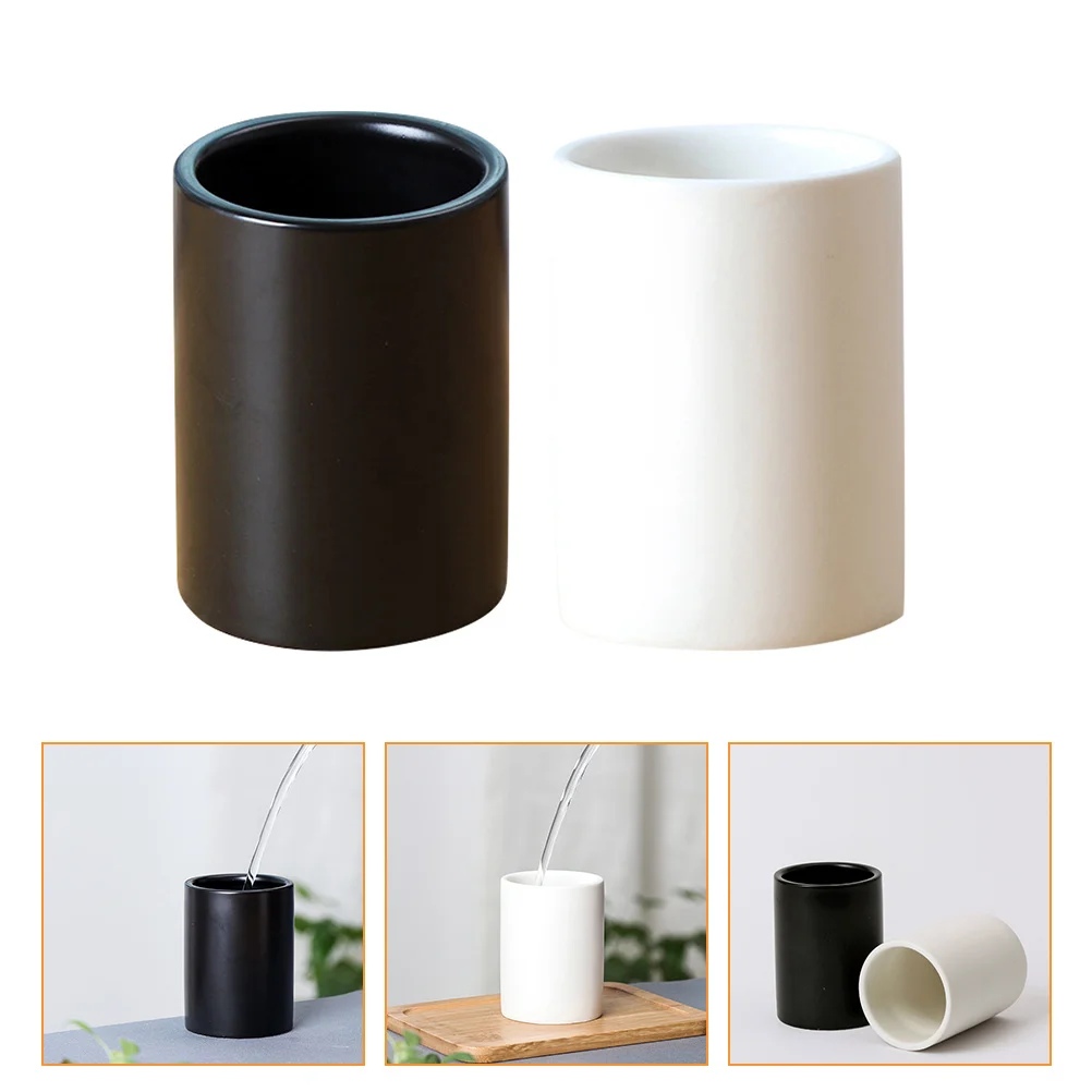 

2 Pcs Lightweight Teacups Water Cups Practical Mouthwash Cups (Black White)
