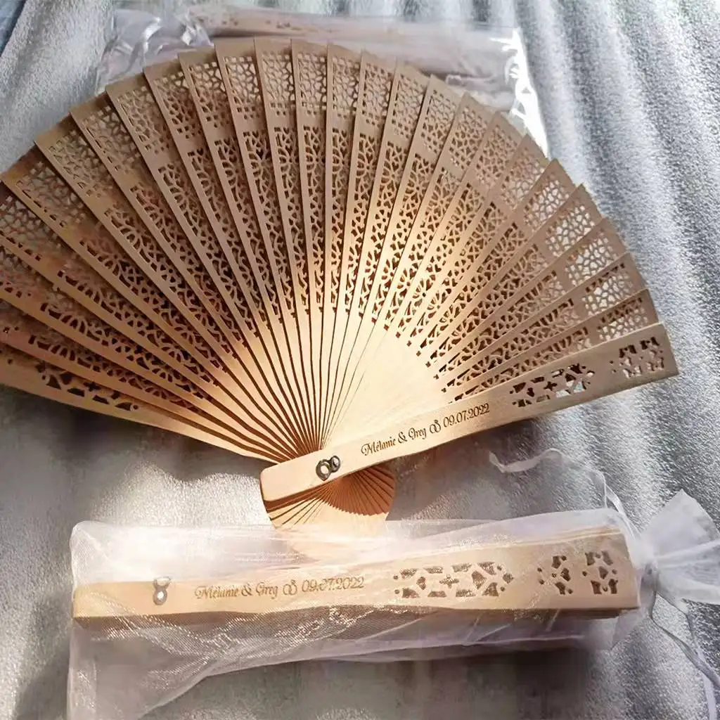 

50Pcs Personalized Engraved Wood Folding Hand Fan Wooden Fold Fans Customized Wedding Party Gift Decor Bridal Shower Gift Favor