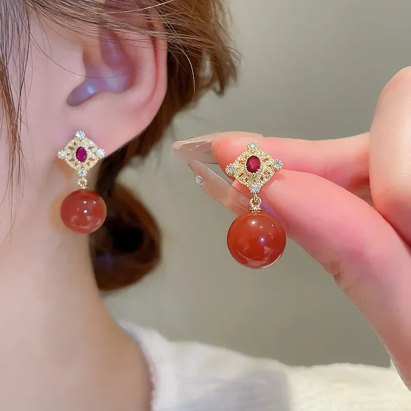 

French Elegant Zircon Geometric Red Bead Drop Earrings for Women Luxury High-grade Court Style Party Jewelry oorbellen