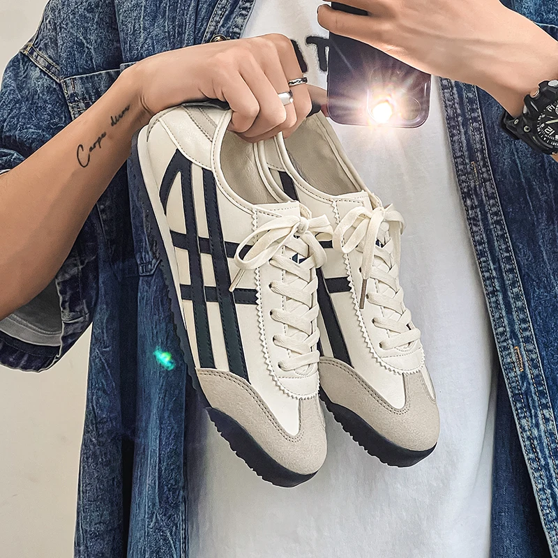 Рисунок 3 - Мужская спортивная обувь