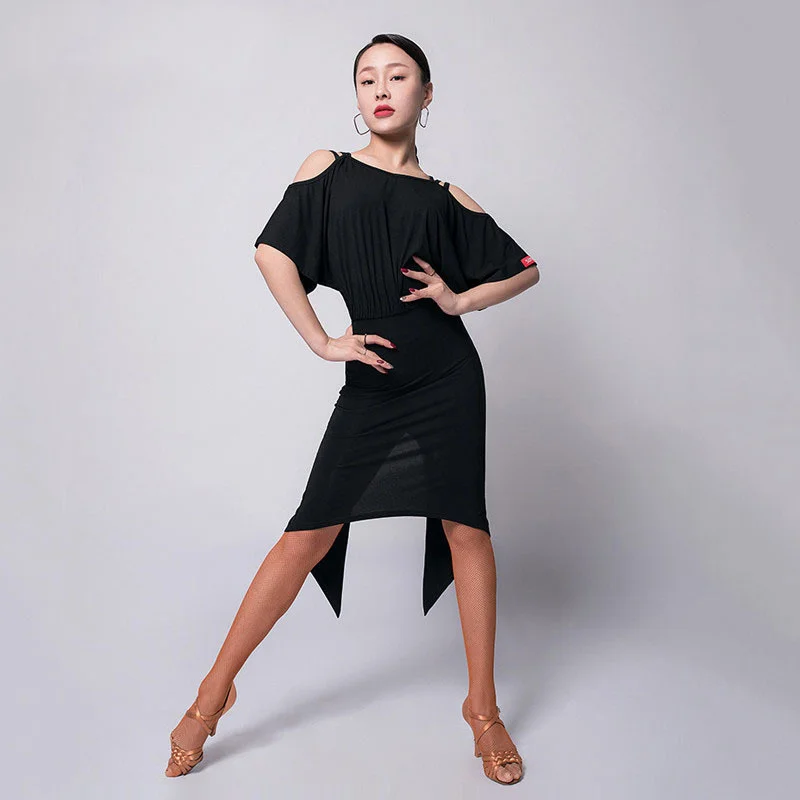 

Latin dance women's wear, V-neck suspender, sexy dress, professional clothing practice competition