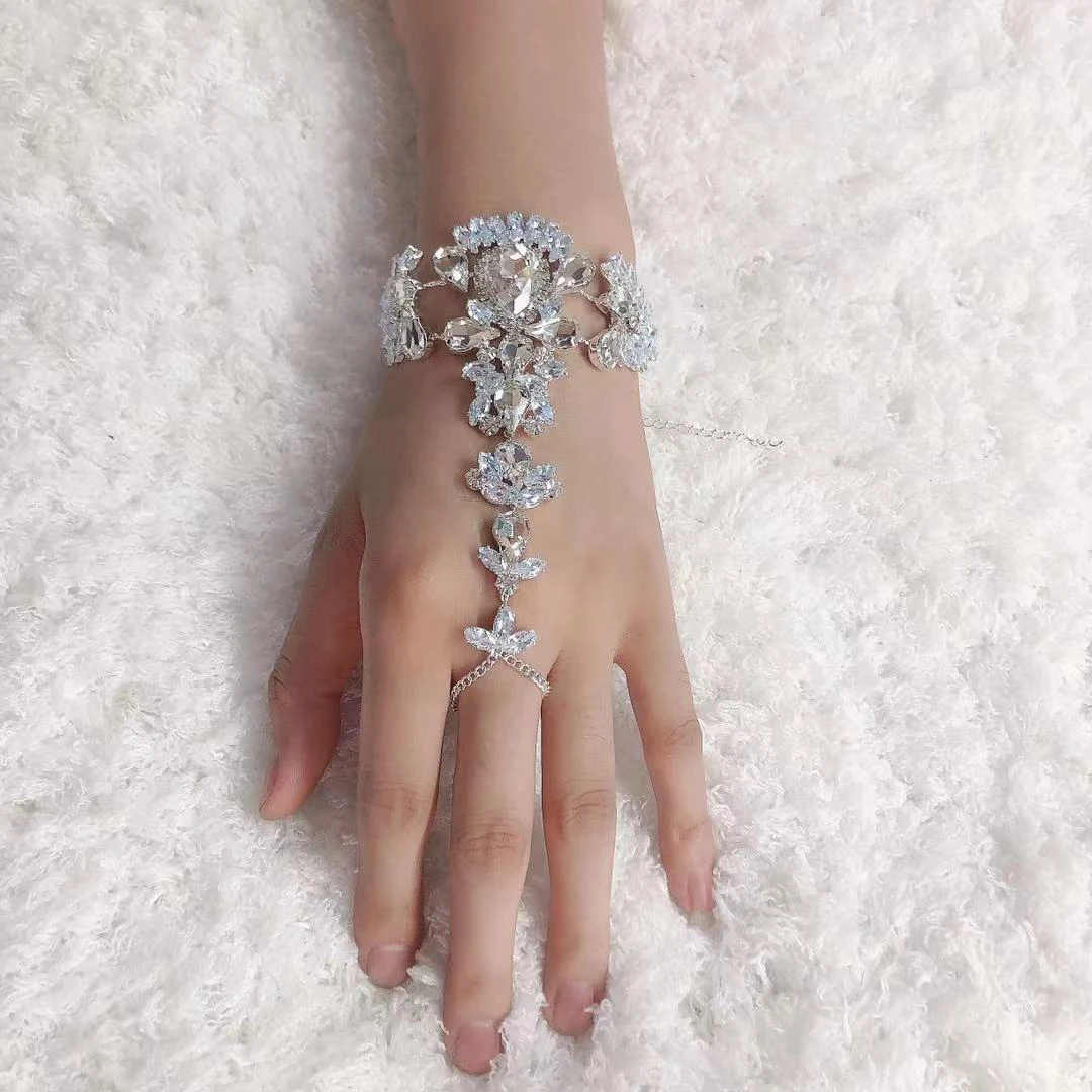 

Fashion luxury transparent color crystal zircon ring bracelet back chain luxury rhinestone bracelet ring wrapped Bracelet access